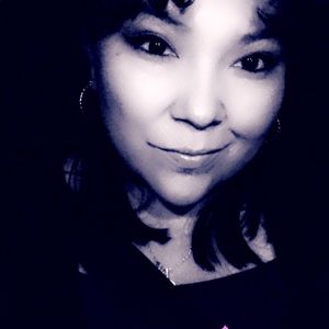 Meet your Posher, Jonell